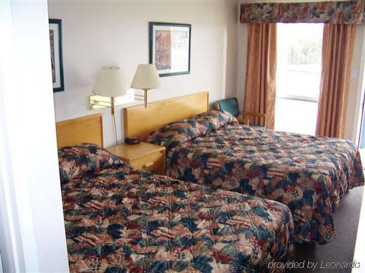 Canadian Motel North Battleford Eksteriør bilde